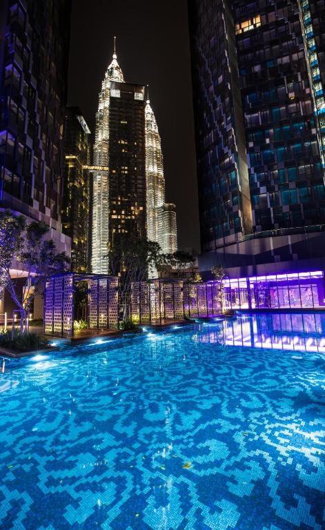 Star Holiday Sky Pool Klcc กัวลาลัมเปอร์ ภายนอก รูปภาพ